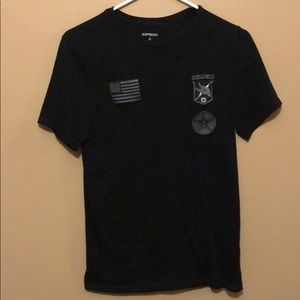 Express T-shirt